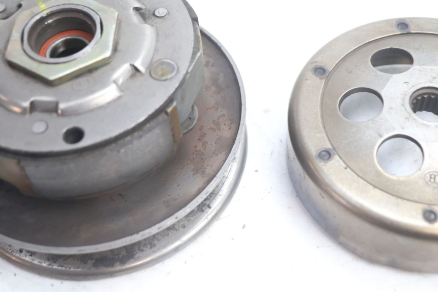 photo de EMBREAGEM YAMAHA YP MAJESTY 125 (2002 - 2006) - Estado da superfície