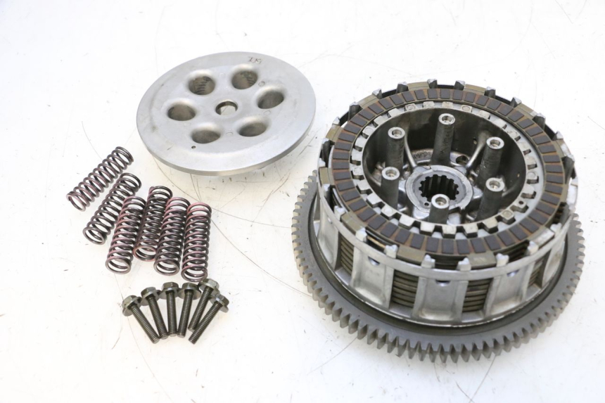 photo de EMBREAGEM YAMAHA YZF R GENESIS 750 (1993 - 1998) - Ampliação técnica