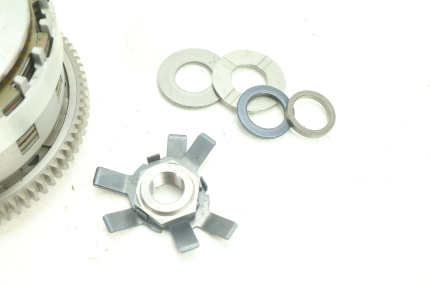 photo de EMBREAGEM YAMAHA YZF R6 600 (2008 - 2009) - Estrutura - ampliação