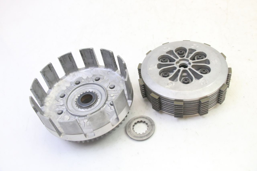 photo de EMBREAGEM YAMAHA YZF YZ-F 450 (2014 - 2016) - Vista de perto