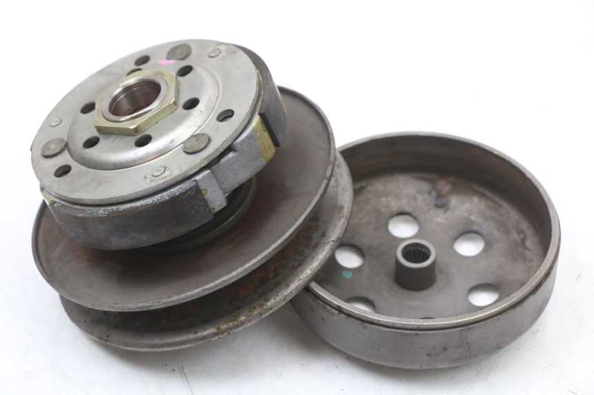 photo de EMBREAGEM PIAGGIO ZIP 2T 50 (2009 - 2019) - Detalhe da peça