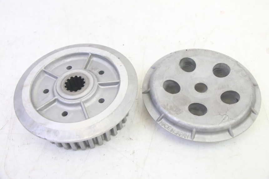 photo de EMBREAGEM KAWASAKI ZR 7 750 (1999 - 2004) - Pontos de fixação