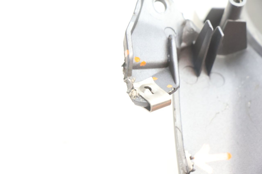 photo de ARO DO CONTADOR APRILIA ATLANTIC S 125 (2010 - 2013) - Estado da superfície