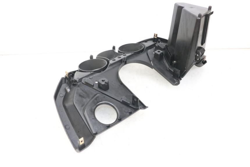 photo de ARO DO PAINEL DE INSTRUMENTOS KYMCO DINK STREET ABS 125 (2011 - 2018) - Zoom do estado de desgaste