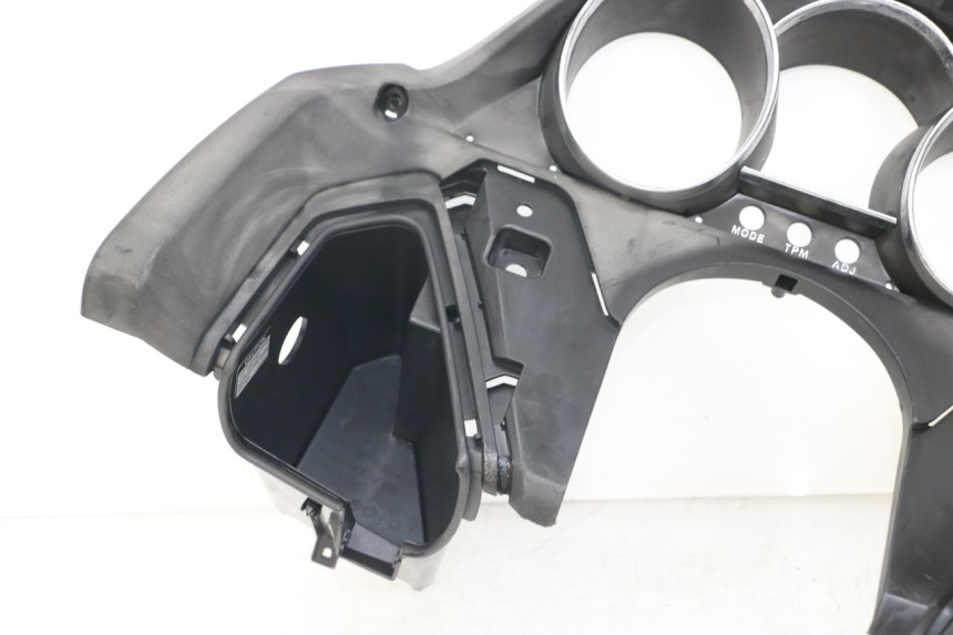 photo de ARO DO PAINEL DE INSTRUMENTOS KYMCO DINK STREET ABS 125 (2011 - 2018) - Estado da superfície