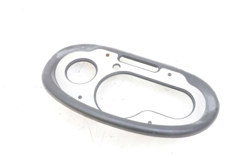 photo de ARO DE PAINEL DE INSTRUMENTOS PEUGEOT ELYSEO 125 (1999 - 2004) - Outro ângulo de visão