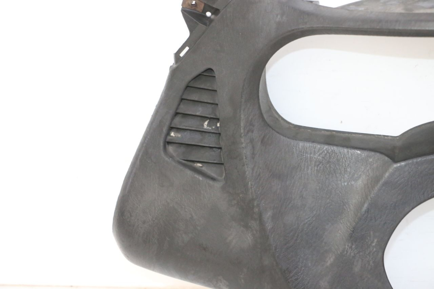 photo de ARO DO PAINEL DE INSTRUMENTOS HONDA FES S-WING SWING ABS 125 (2007 - 2015) - Ampliação dos componentes
