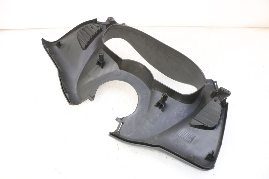 photo de ARO DO PAINEL DE INSTRUMENTOS HONDA FES S-WING SWING ABS 125 (2007 - 2015) - Pontos de fixação