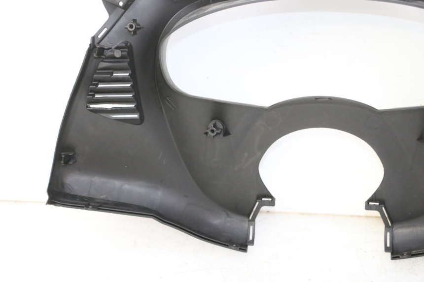 photo de ARO DO PAINEL DE INSTRUMENTOS HONDA FES S-WING SWING ABS 125 (2007 - 2015) - Peça verificada