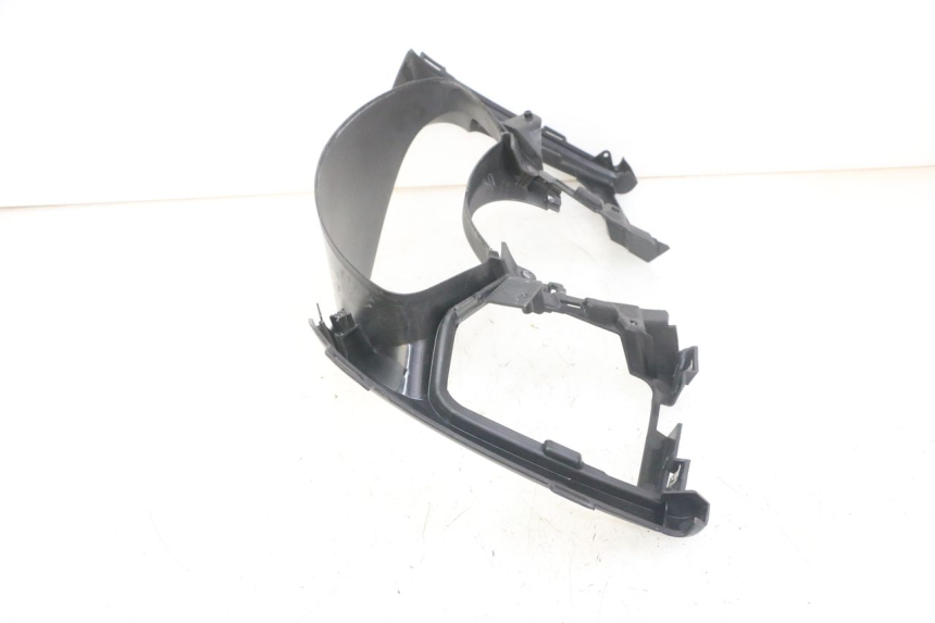 photo de ARO DO PAINEL DE INSTRUMENTOS HONDA FORZA ABS 300 (2013 - 2017) - Zoom do estado de desgaste