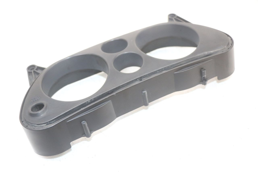 photo de ARO DE PAINEL DE INSTRUMENTOS HONDA CBR F 1000 (1993 - 1996) - Detalhe da peça