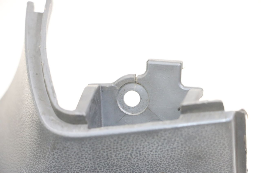 photo de ARO DE PAINEL DE INSTRUMENTOS HONDA CBR F 1000 (1993 - 1996) - Detalhe da peça