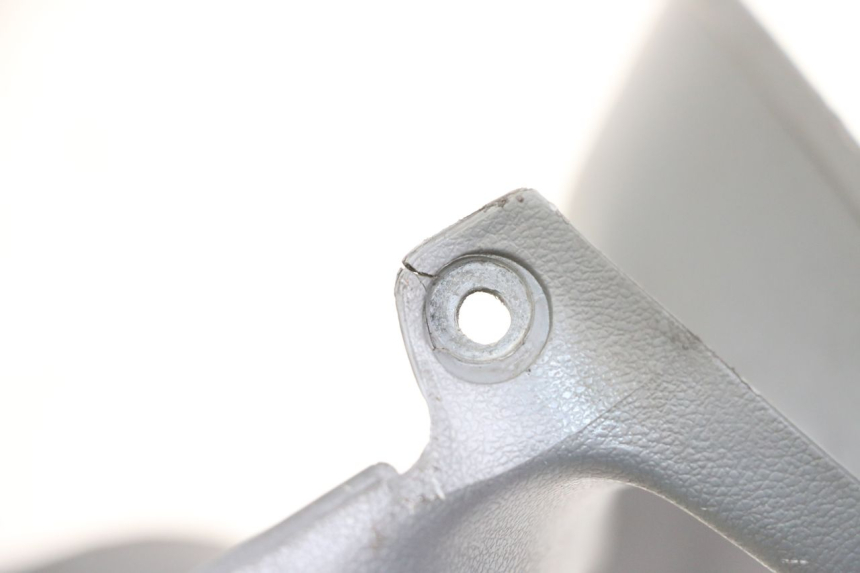 photo de ARO DE PAINEL DE INSTRUMENTOS HONDA CBR F 1000 (1993 - 1996) - Zoom do estado de desgaste