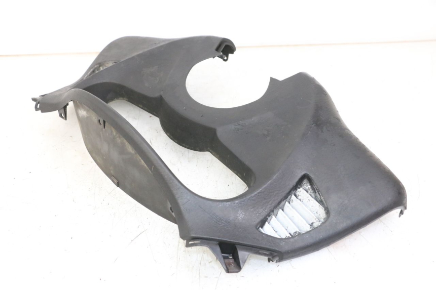 photo de ARO DO PAINEL DE INSTRUMENTOS HONDA FES S-WING SWING 125 (2007 - 2015) - Pontos de fixação
