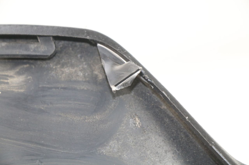 photo de ARO DE PAINEL DE INSTRUMENTOS SYM JOYMAX 250 (2013 - 2017) - Pontos de fixação