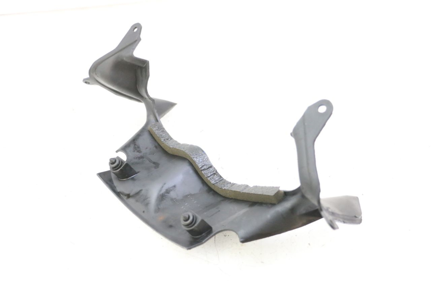 photo de ARO DO PAINEL DE INSTRUMENTOS KAWASAKI ZR7 ZR-7 S 750 (1999 - 2004) - Zoom do estado de desgaste