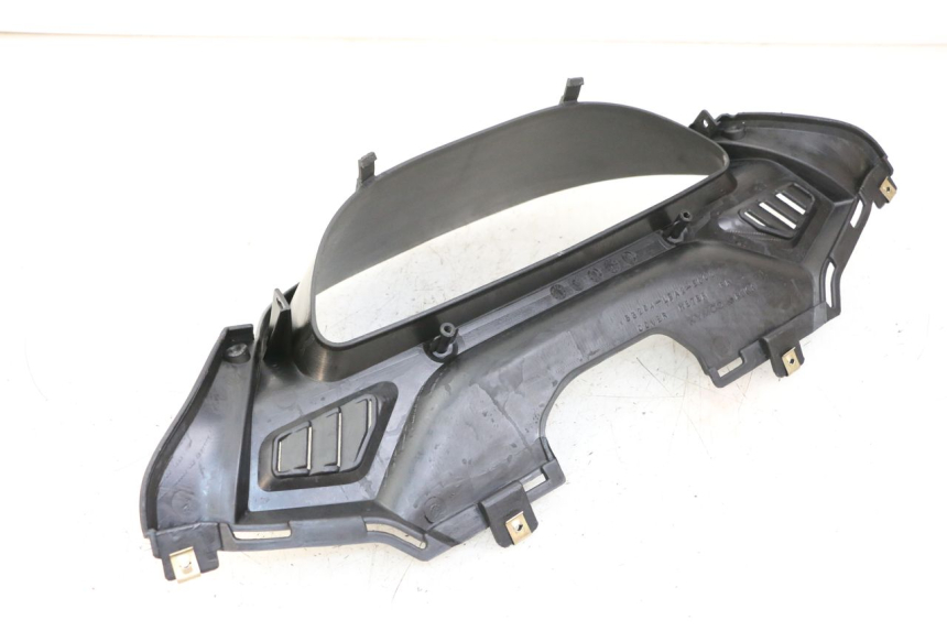 photo de ARO DE PAINEL DE INSTRUMENTOS KYMCO XCITING 500 (2007 - 2010) - Zoom do estado de desgaste