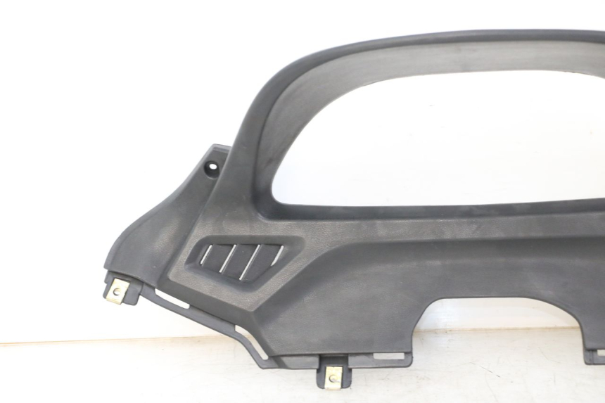 photo de ARO DE PAINEL DE INSTRUMENTOS KYMCO XCITING 500 (2007 - 2010) - Pontos de fixação