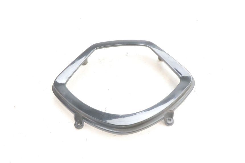 photo de ARO DO PAINEL DE INSTRUMENTOS PIAGGIO LIBERTY IGET 4T 50 (2021 - 2025) - Detalhe da peça