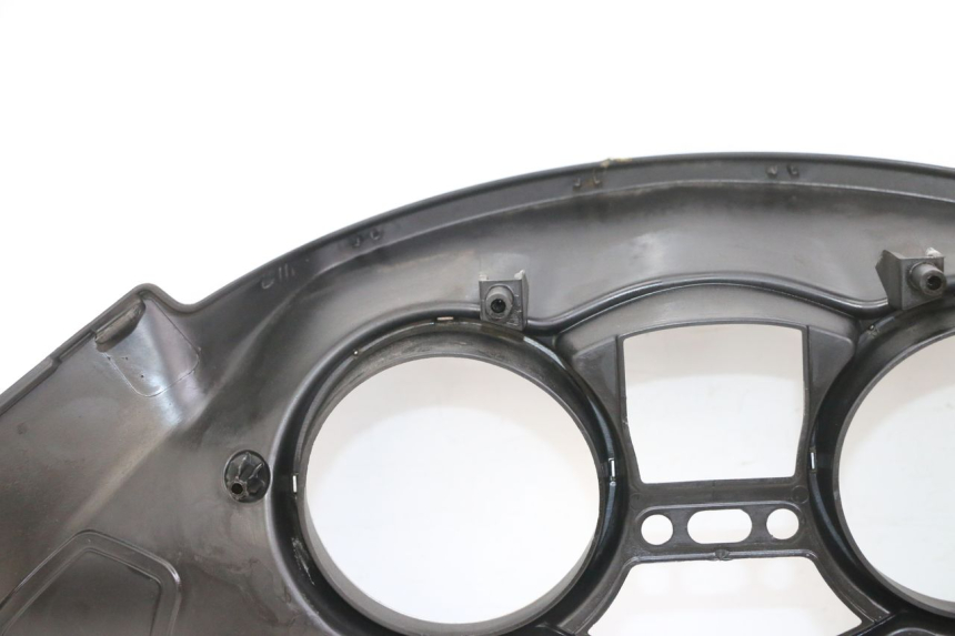 photo de ARO DO PAINEL DE INSTRUMENTOS PIAGGIO MP3 LT 400 (2007 - 2012) - Vista de perto