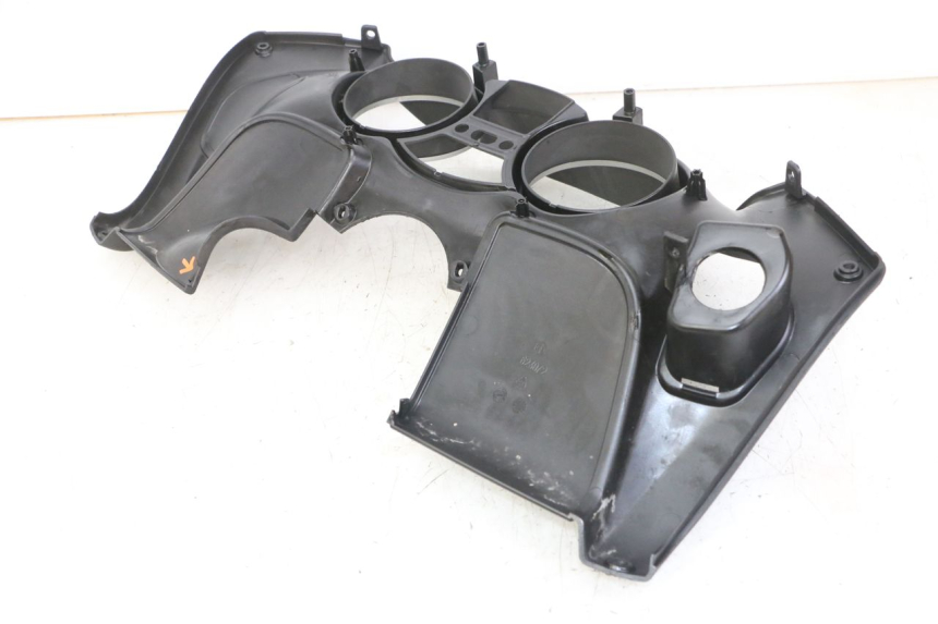 photo de ARO DO PAINEL DE INSTRUMENTOS PIAGGIO MP3 LT 400 (2007 - 2012) - Estado da superfície