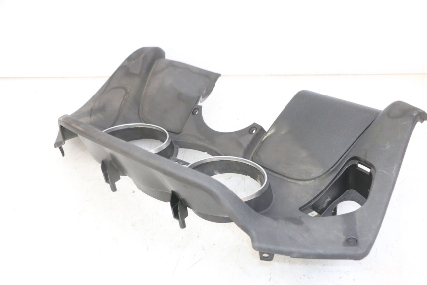 photo de ARO DO PAINEL DE INSTRUMENTOS PIAGGIO MP3 LT 300 (2010 - 2016) - Zoom do estado de desgaste