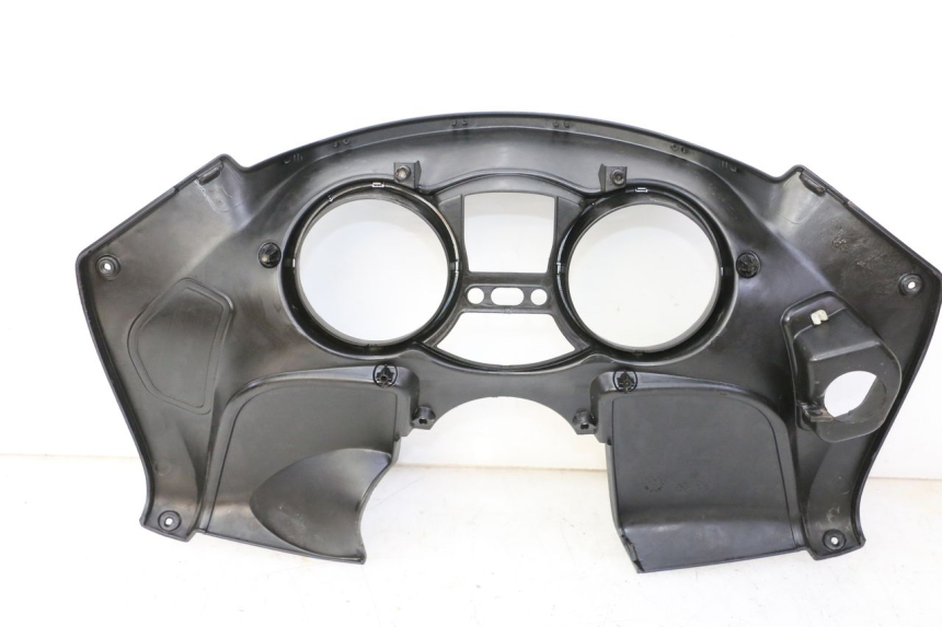 photo de ARO DO PAINEL DE INSTRUMENTOS PIAGGIO MP3 LT 300 (2010 - 2016) - Detalhes característicos