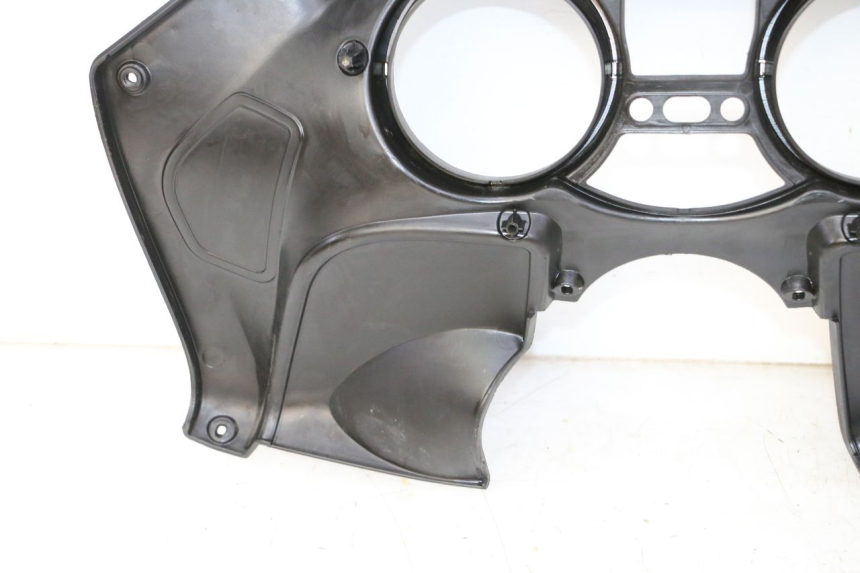 photo de ARO DO PAINEL DE INSTRUMENTOS PIAGGIO MP3 LT 300 (2010 - 2016) - Estado da superfície