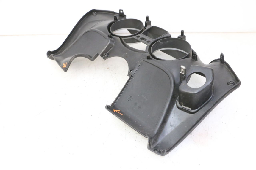 photo de ARO DE PAINEL DE INSTRUMENTOS PIAGGIO MP3 500 (2011 - 2015) - Zoom do estado de desgaste
