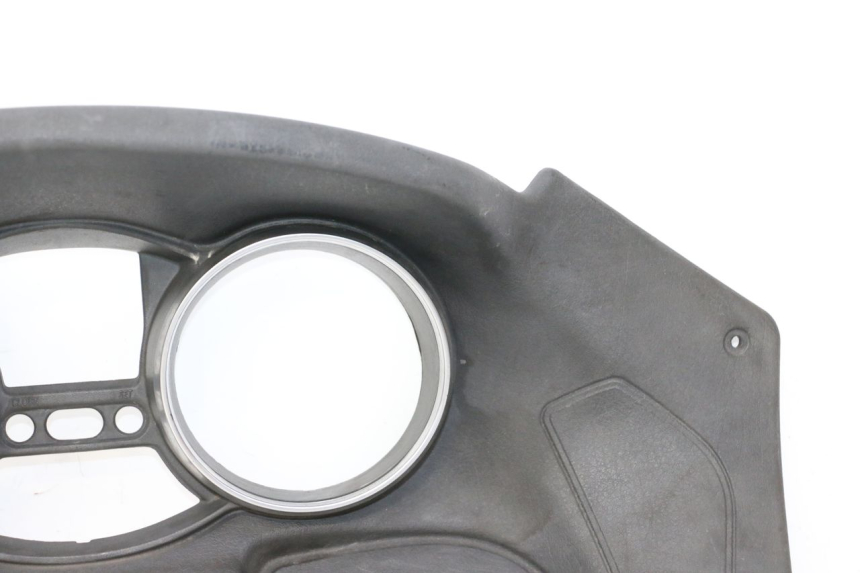 photo de ARO DE PAINEL DE INSTRUMENTOS PIAGGIO MP3 500 (2011 - 2015) - Peça verificada