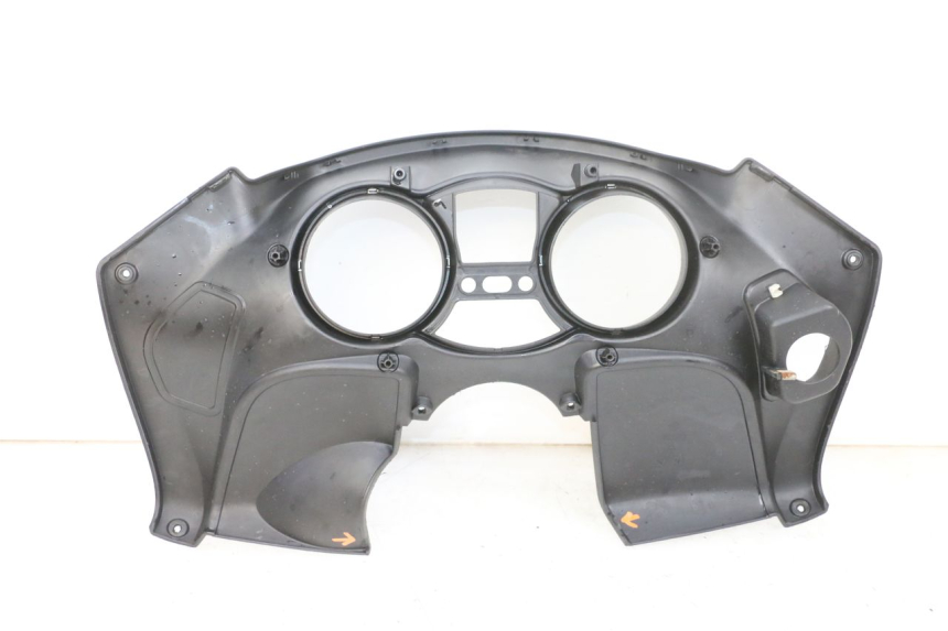photo de ARO DO PAINEL DE INSTRUMENTOS PIAGGIO MP3 125 (2006 - 2014) - Detalhe da peça