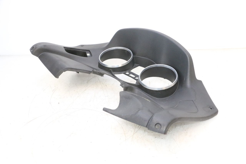 photo de ARO DO PAINEL DE INSTRUMENTOS PIAGGIO MP3 RL 250 (2006 - 2010) - Detalhes característicos