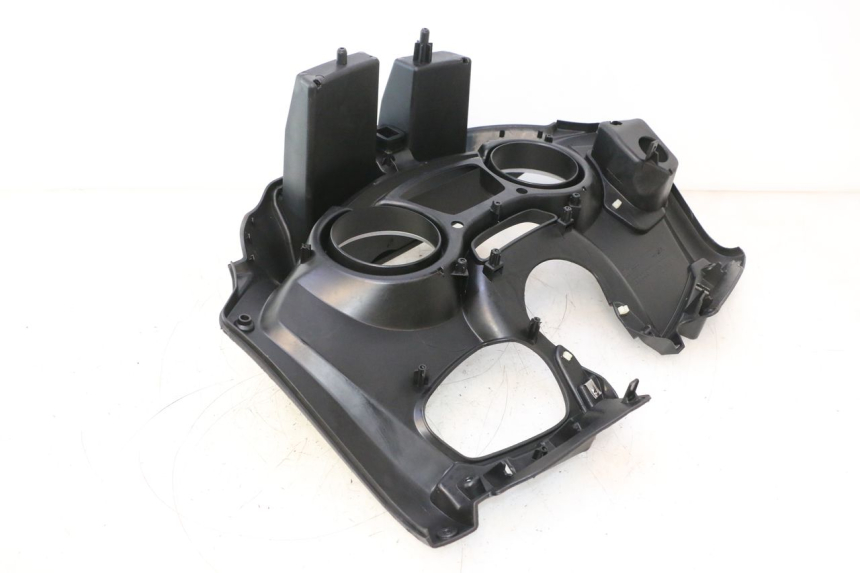 photo de ARO DO PAINEL DE INSTRUMENTOS PIAGGIO MP3 500 (2016 - 2018) - Detalhe da peça