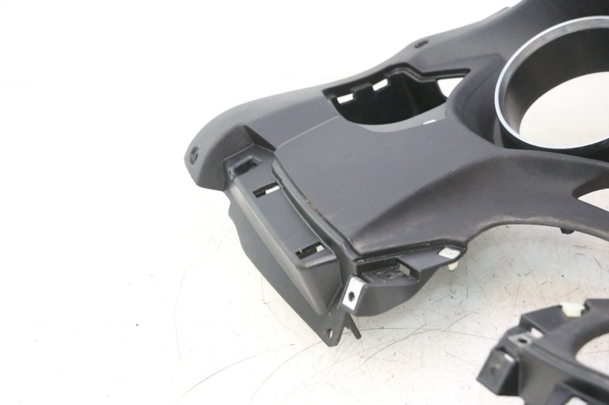 photo de ARO DO PAINEL DE INSTRUMENTOS PIAGGIO MP3 500 (2016 - 2018) - Imagem adicional