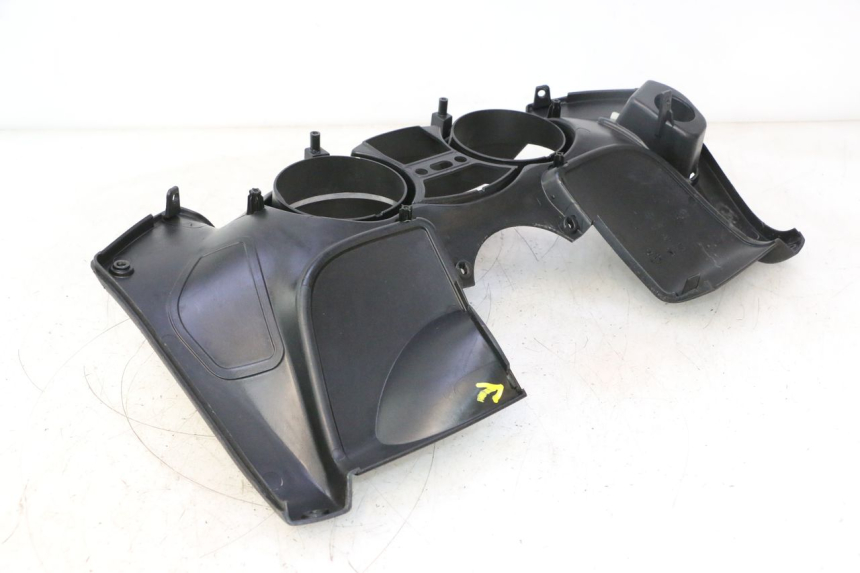 photo de ARO DE PAINEL DE INSTRUMENTOS PIAGGIO MP3 500 (2011 - 2015) - Outro ângulo de visão