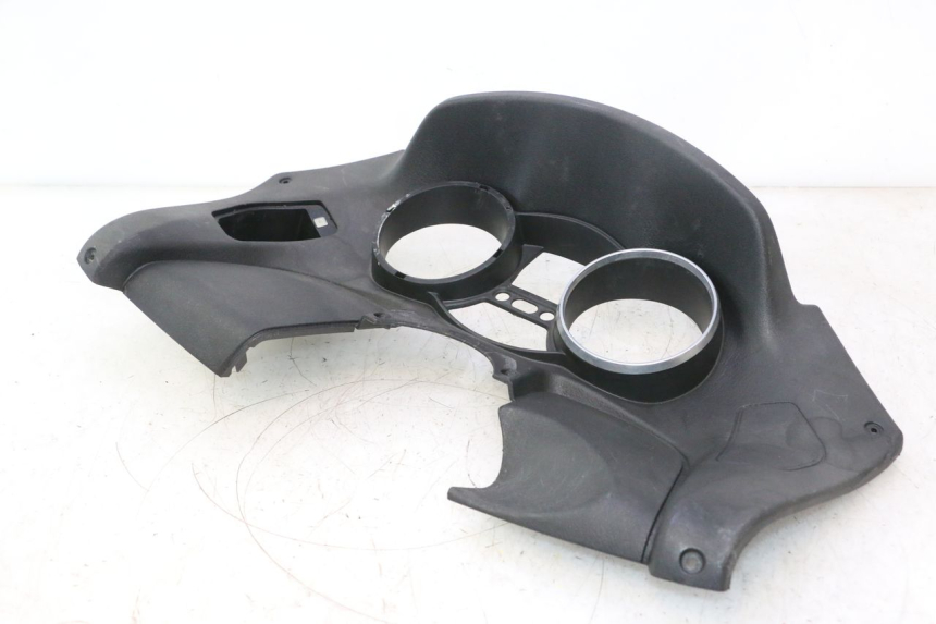 photo de ARO DE PAINEL DE INSTRUMENTOS PIAGGIO MP3 500 (2011 - 2015) - Pontos de fixação
