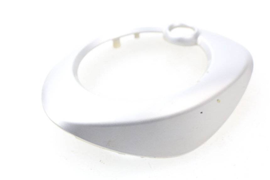 photo de ARO DO PAINEL DE INSTRUMENTOS YAMAHA NEOS NEO'S 4T 50 (2008 - 2016) - Pontos de fixação