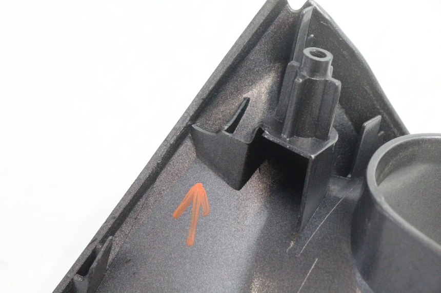 photo de ARO DO PAINEL DE INSTRUMENTOS HONDA PCX (JF28) 125 (2009 - 2011) - Ampliação técnica