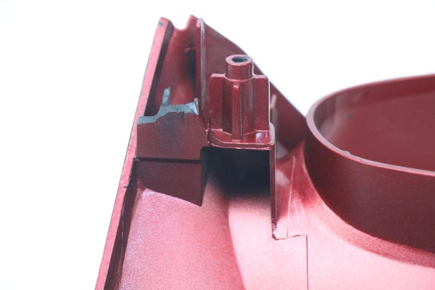 photo de ARO DO PAINEL DE INSTRUMENTOS HONDA PCX (JF47) 125 (2012 - 2013) - Pontos de fixação