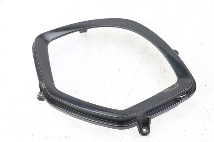 photo de ARO DO PAINEL DE INSTRUMENTOS PIAGGIO LIBERTY IGET 4T 50 (2021 - 2025) - Vista principal