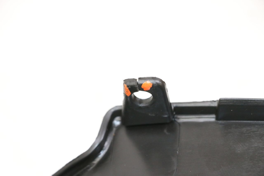 photo de ARO DO PAINEL DE INSTRUMENTOS PIAGGIO MP3 LT 400 (2007 - 2012) - Detalhe da peça