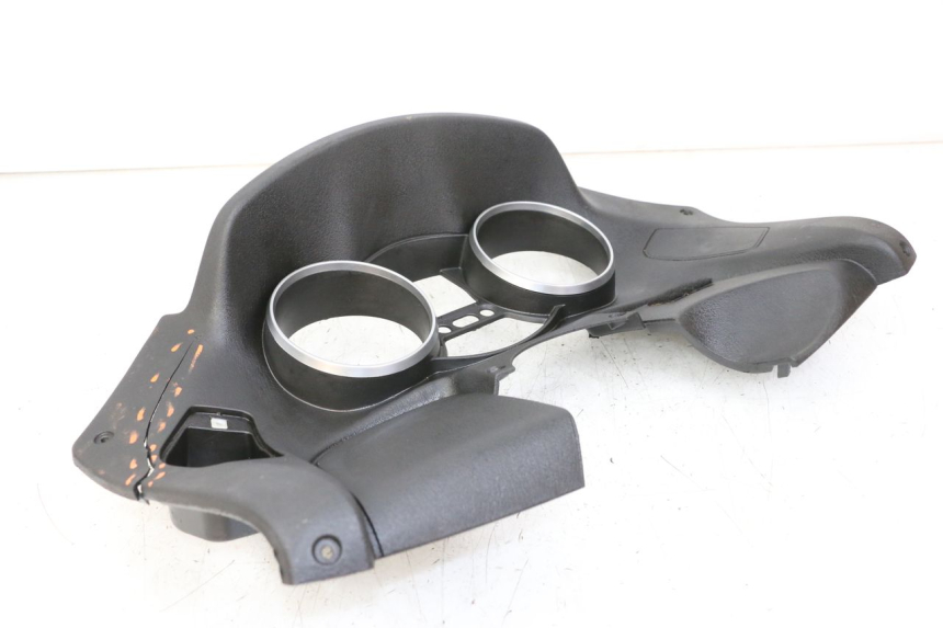 photo de ARO DO PAINEL DE INSTRUMENTOS PIAGGIO MP3 LT 400 (2007 - 2012) - Detalhes característicos