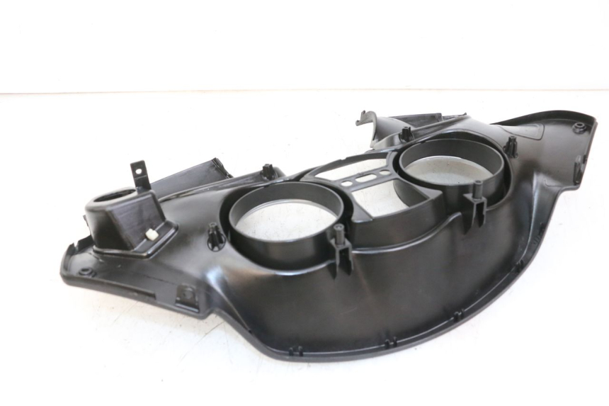 photo de ARO DO PAINEL DE INSTRUMENTOS PIAGGIO MP3 LT 400 (2007 - 2012) - Outro ângulo de visão