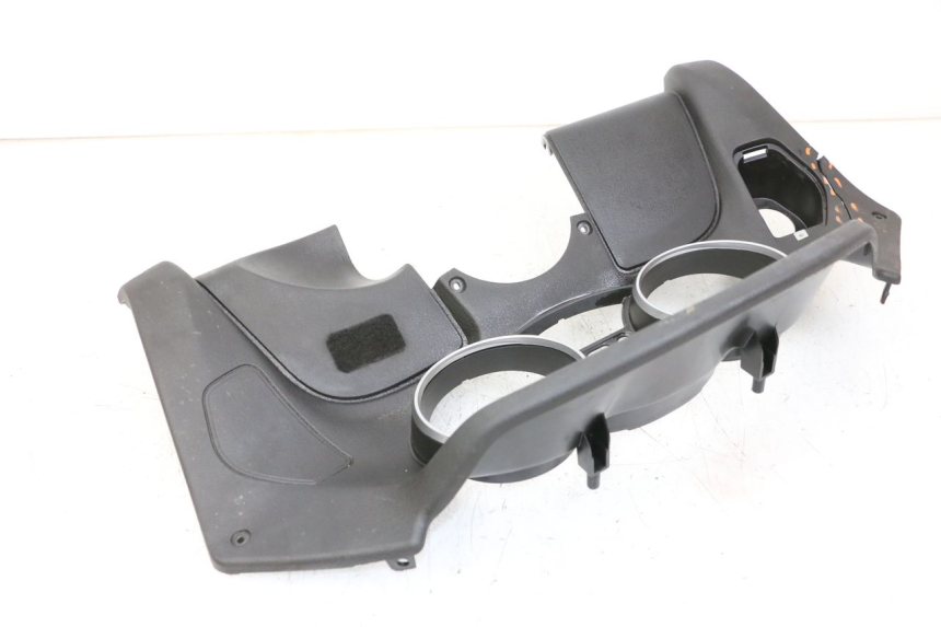 photo de ARO DO PAINEL DE INSTRUMENTOS PIAGGIO MP3 LT 400 (2007 - 2012) - Marcações e referências