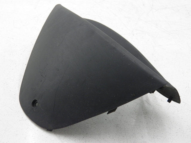 photo de ARO DO PAINEL DE INSTRUMENTOS PIAGGIO X9 EVOLUTION 125 (2003 - 2007) - Zoom do estado de desgaste
