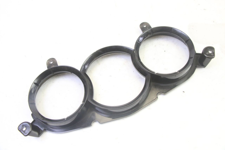 photo de ARO DE PAINEL DE INSTRUMENTOS PEUGEOT SATELIS 125 (2013 - 2018) - Outro ângulo de visão