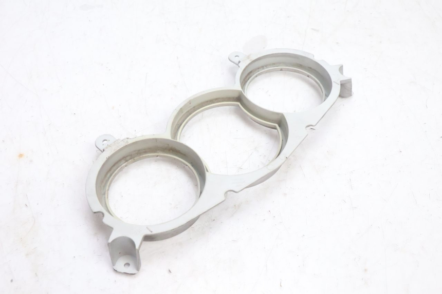 photo de ARO DE PAINEL DE INSTRUMENTOS PEUGEOT SATELIS 125 (2013 - 2018) - Outro ângulo de visão