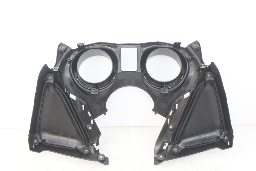 photo de ARO DE PAINEL DE INSTRUMENTOS MBK SKYCRUISER 125 (2010 - 2013) - Zoom do estado de desgaste