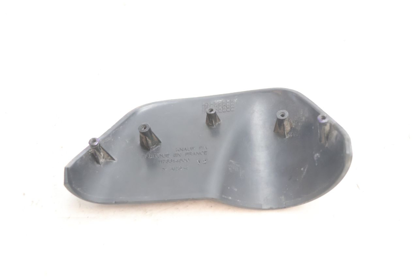 photo de ARO DO PAINEL DE INSTRUMENTOS PEUGEOT TREKKER 50 (1995 - 2004) - Pontos de fixação