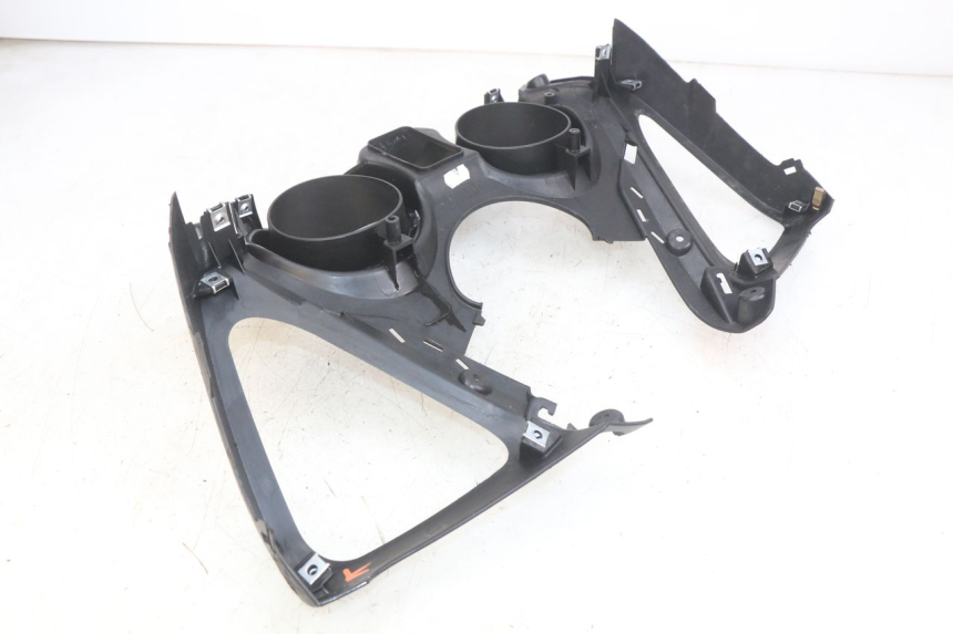 photo de ARO DO PAINEL DE INSTRUMENTOS YAMAHA X-MAX XMAX 125 (2010 - 2013) - Vista geral